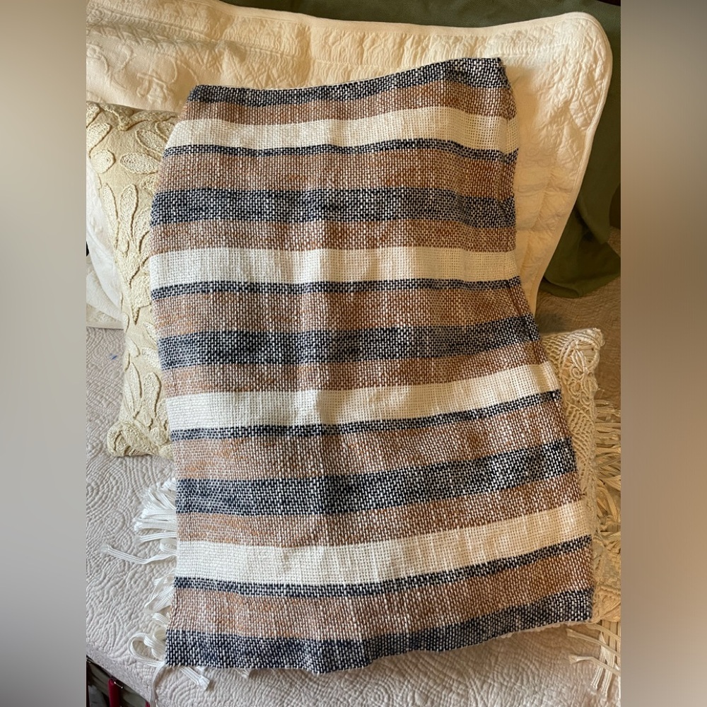 Barnes, New York luxury linen woven skirt